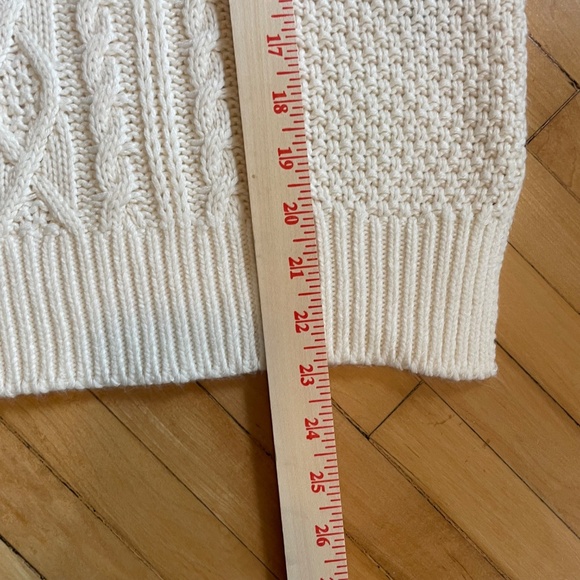 ABERCROMBIE & FITCH Tipped Slouchy Cable V-Neck Sweater Chunky Boxy Fit Preppy - Picture 12 of 12